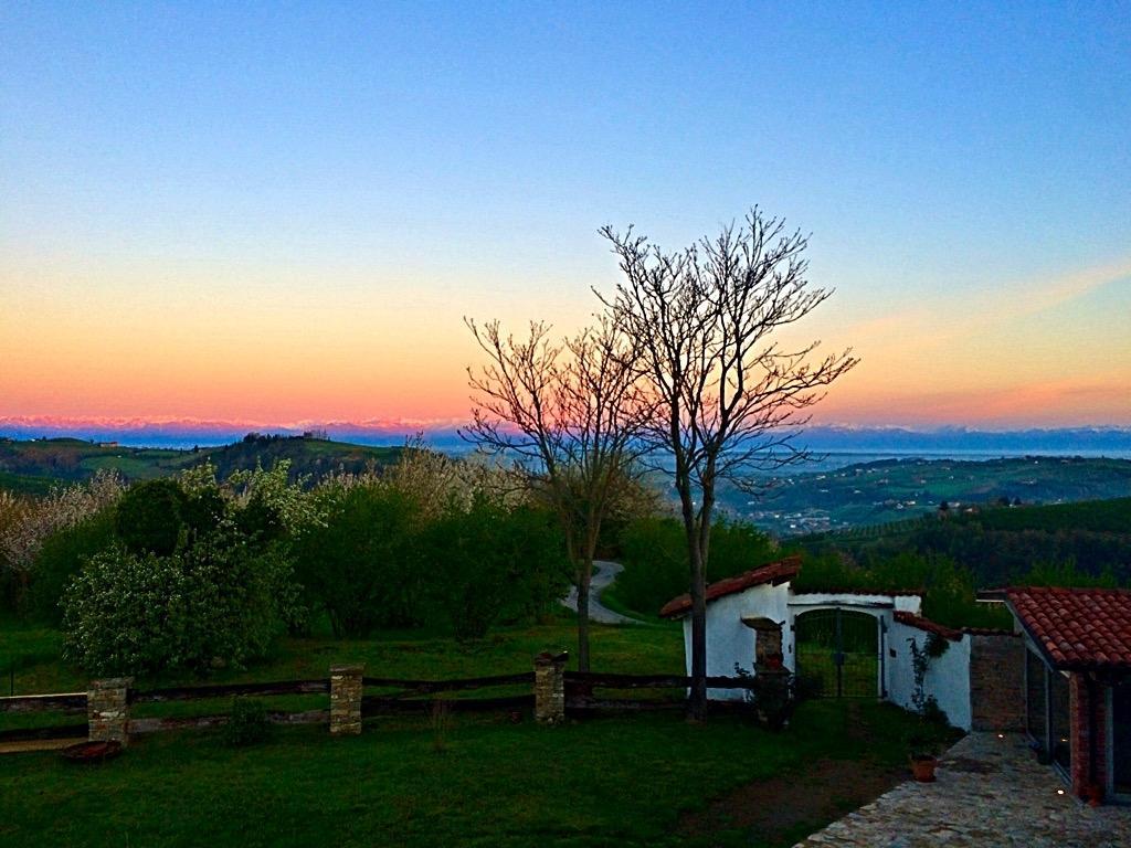 Una Chicca Nelle Langhe Villa Dogliani Buitenkant foto